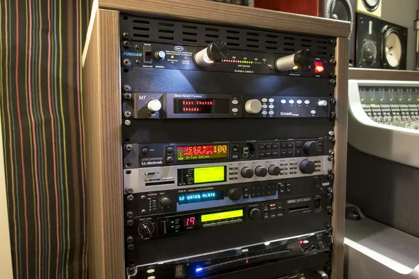 Effektrack med klanger