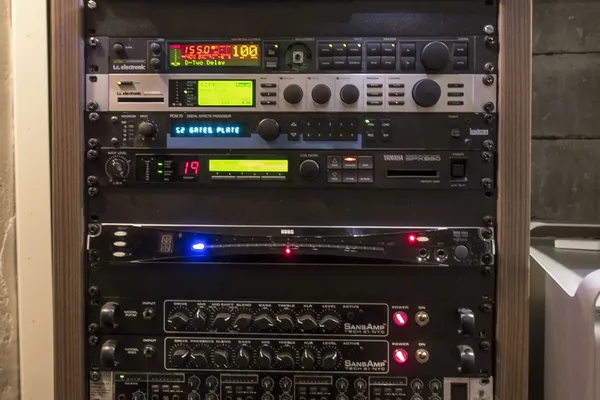 Klangrack med Bricasti