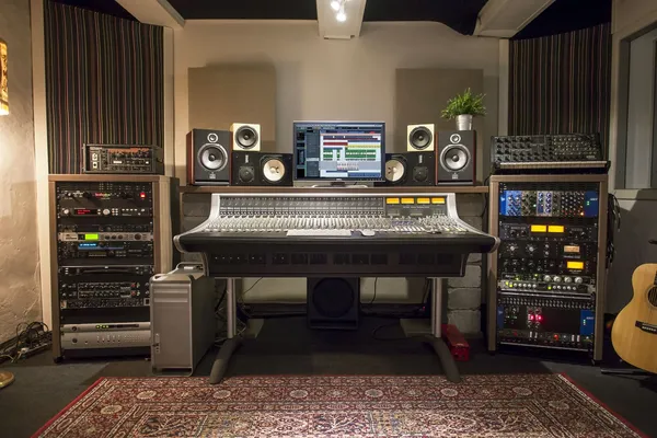 Cantus Studio kontrollrom